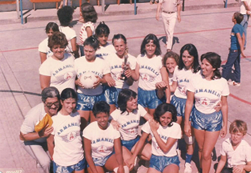 Time de Volei das Maes e Professoras_2.jpg